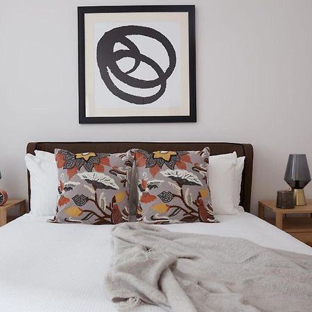 1Vh Virginia House, 31 Bloomsbury Way By City Living Лондон Екстериор снимка